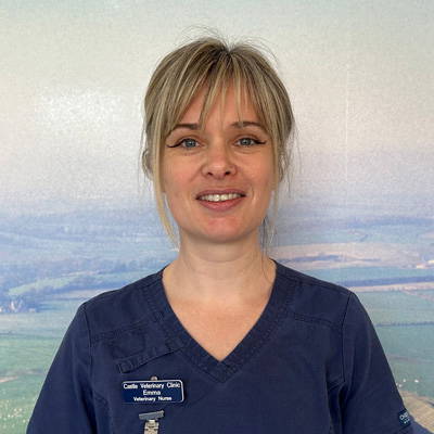 castle-vets-dorchester-weymouth-staff-emma-1